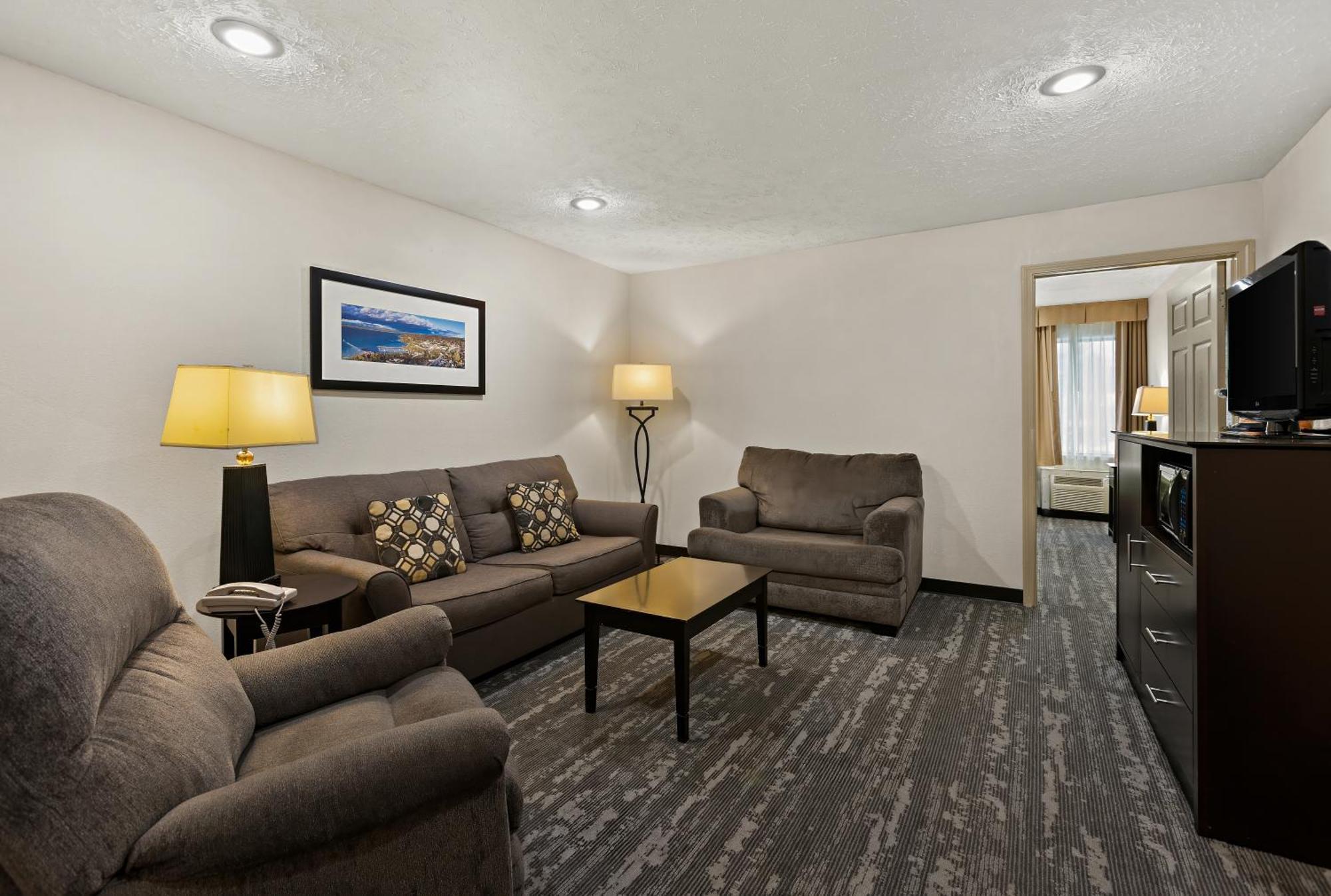 Quality Inn Traverse City Exterior photo